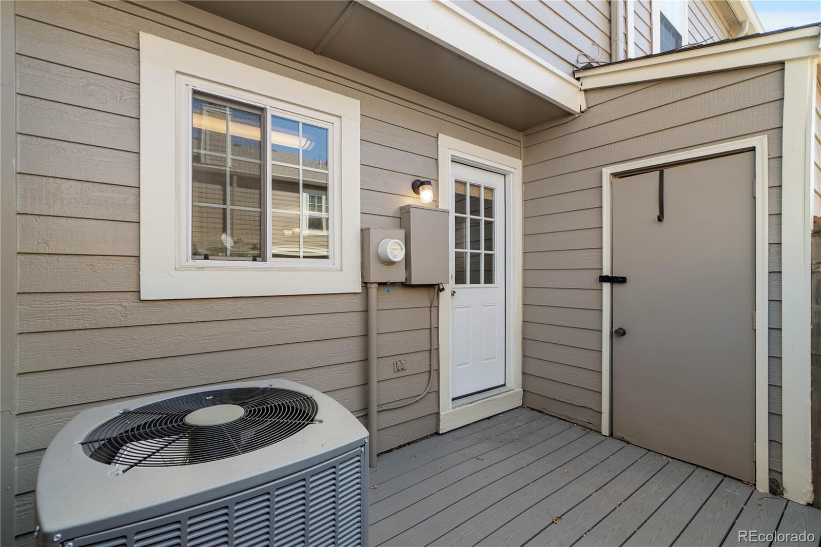 MLS Image #33 for 1811 s quebec way,denver, Colorado