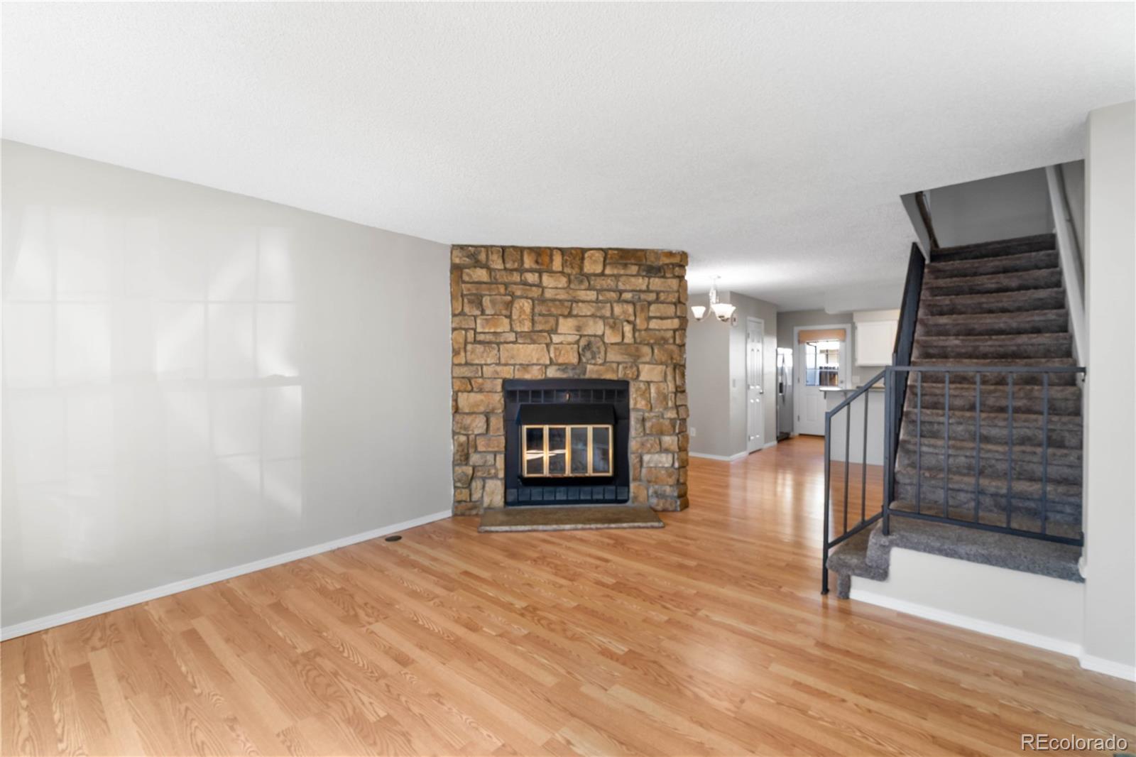 MLS Image #7 for 1811 s quebec way,denver, Colorado