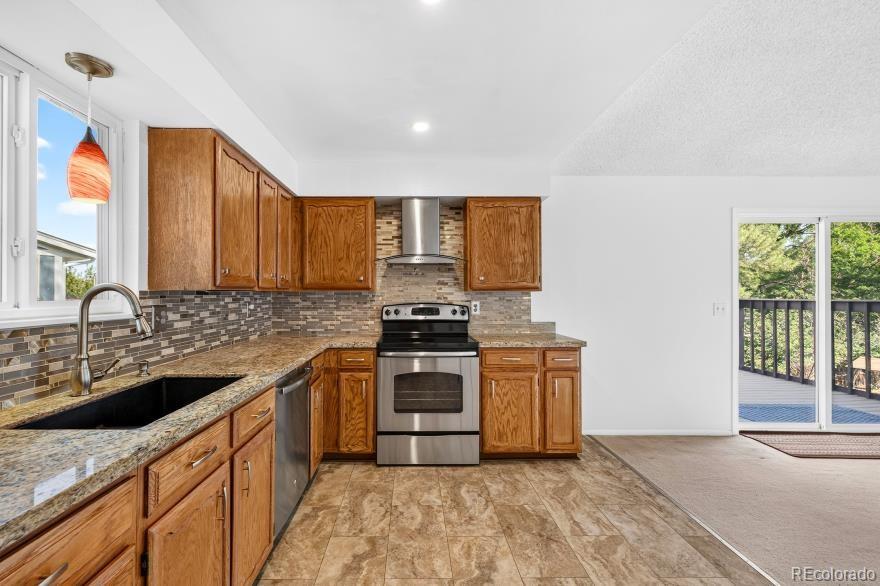 MLS Image #12 for 8399 w 77th way,arvada, Colorado