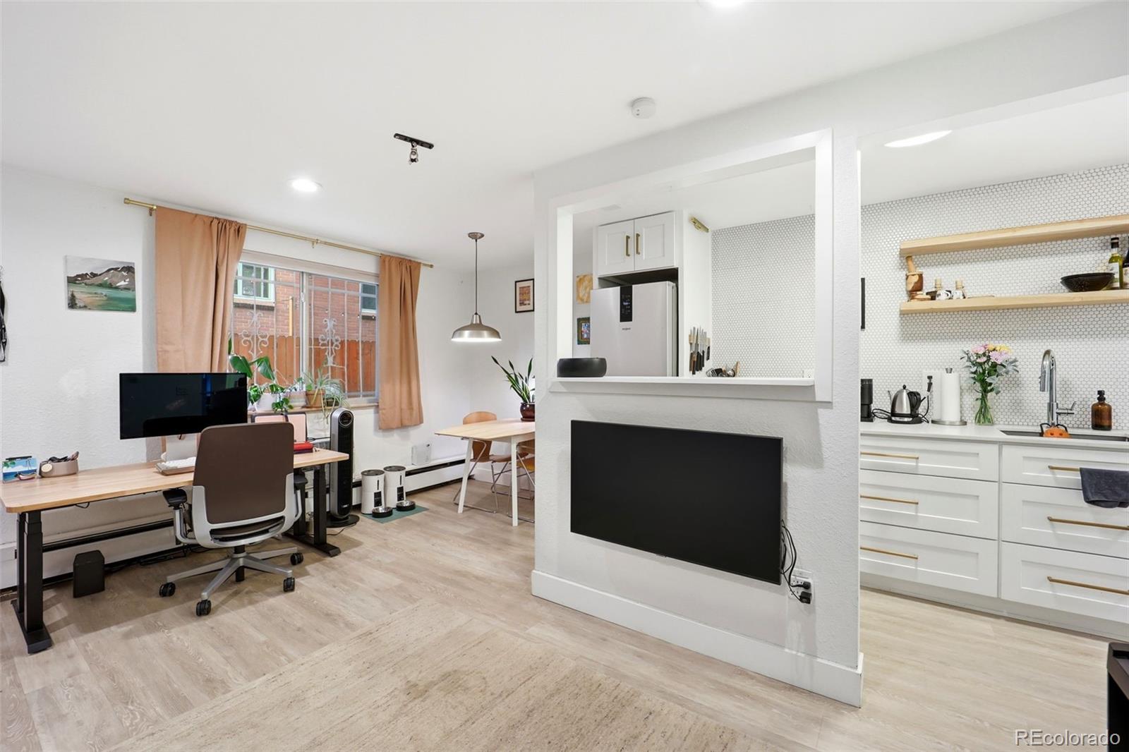 MLS Image #5 for 148 s emerson street,denver, Colorado
