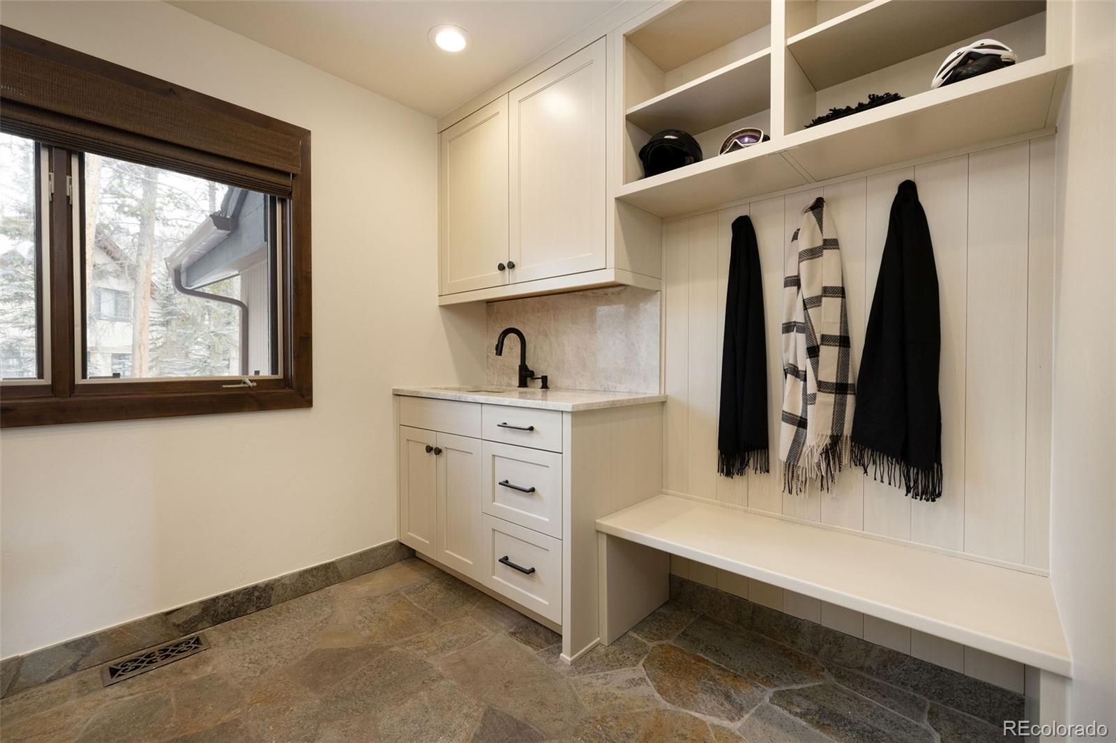 MLS Image #32 for 5148  gore circle,vail, Colorado