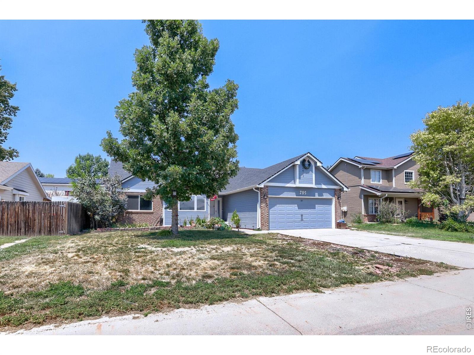 MLS Image #2 for 705  country acres drive,johnstown, Colorado