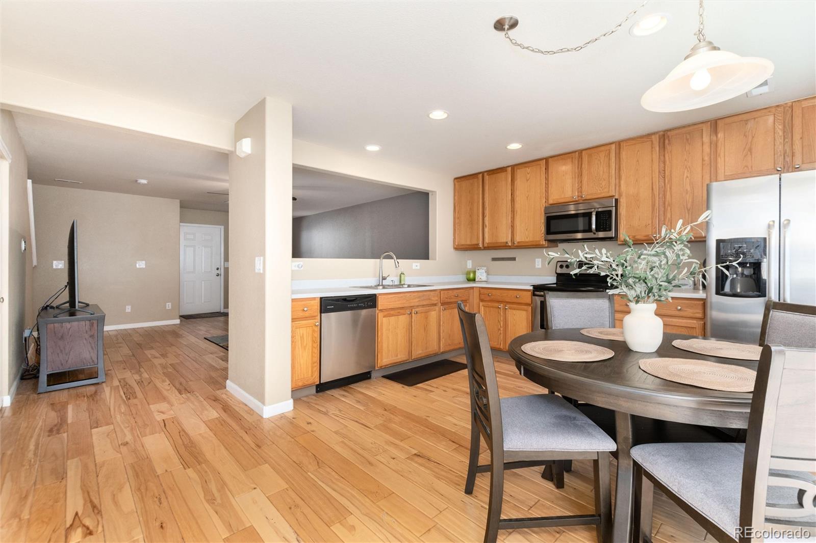 MLS Image #17 for 7831 s kittredge circle,englewood, Colorado