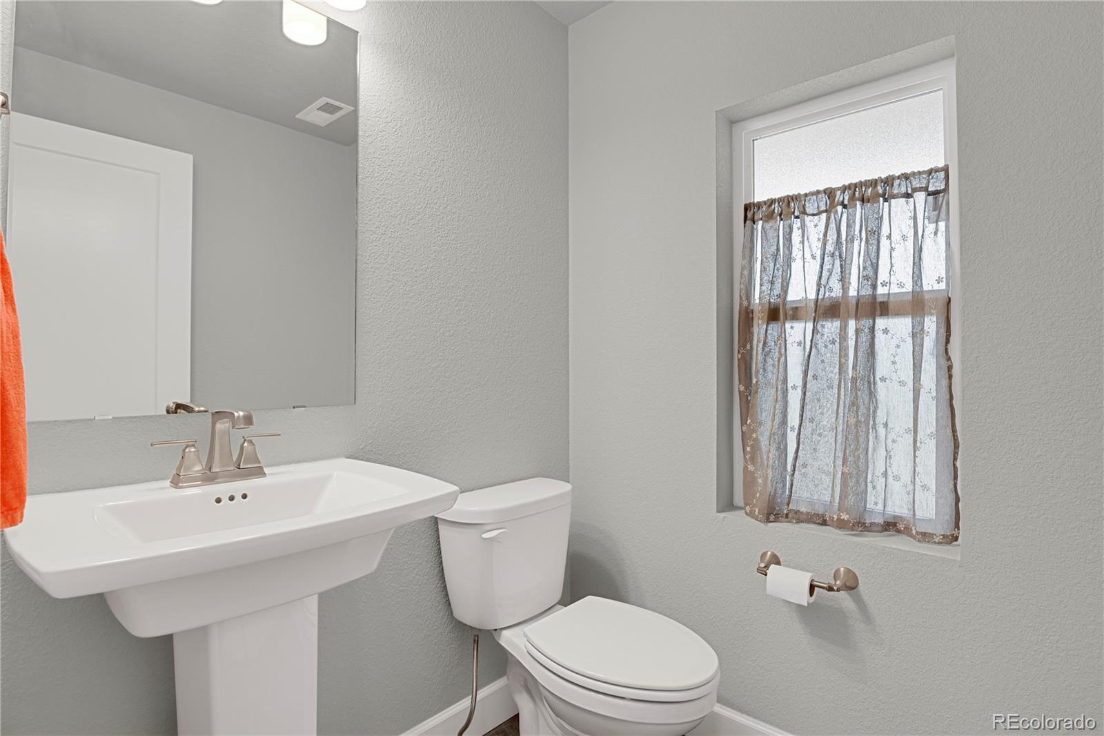 MLS Image #8 for 10007  vervain view,colorado springs, Colorado