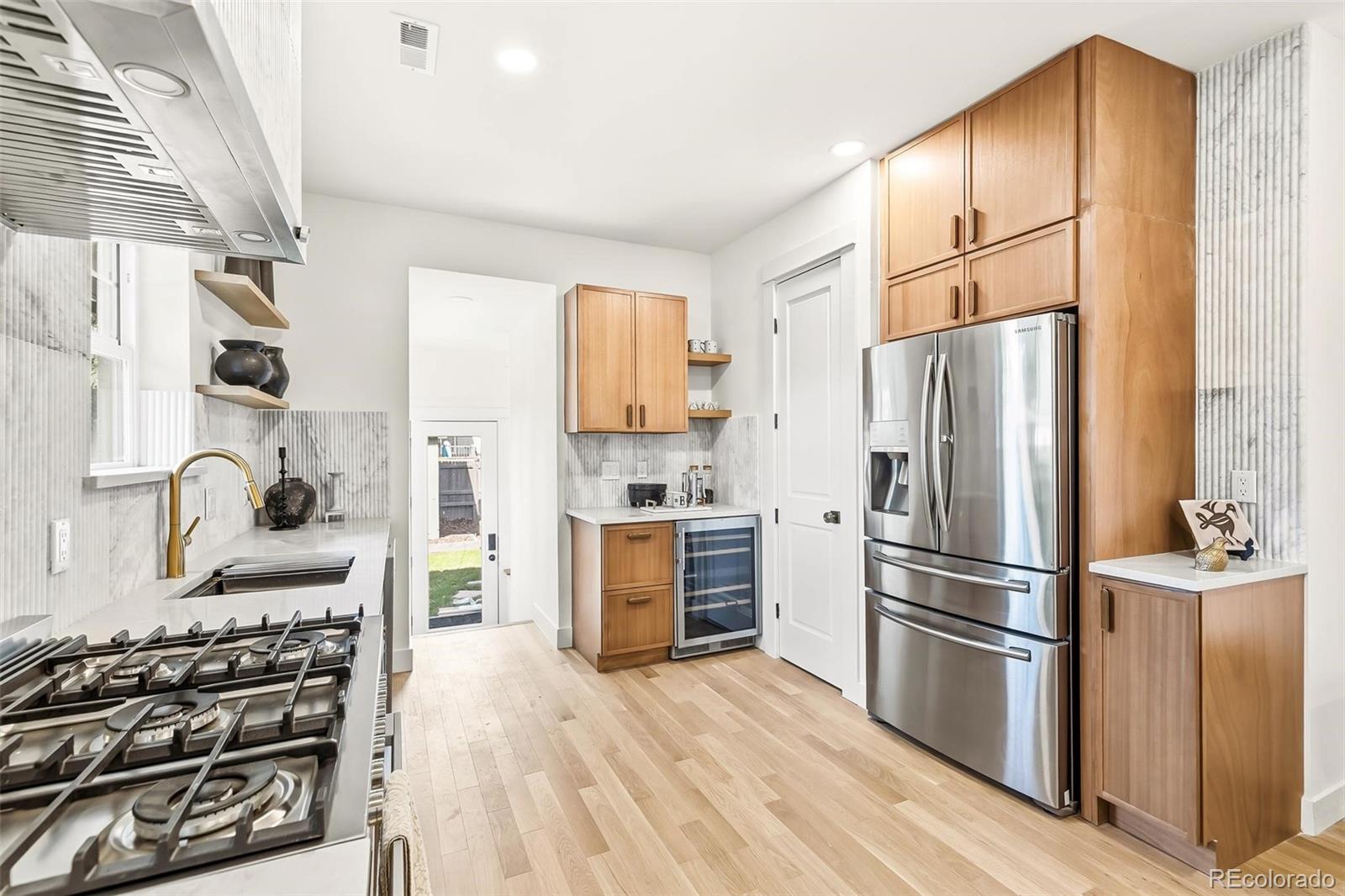MLS Image #18 for 1005  garfield street,denver, Colorado