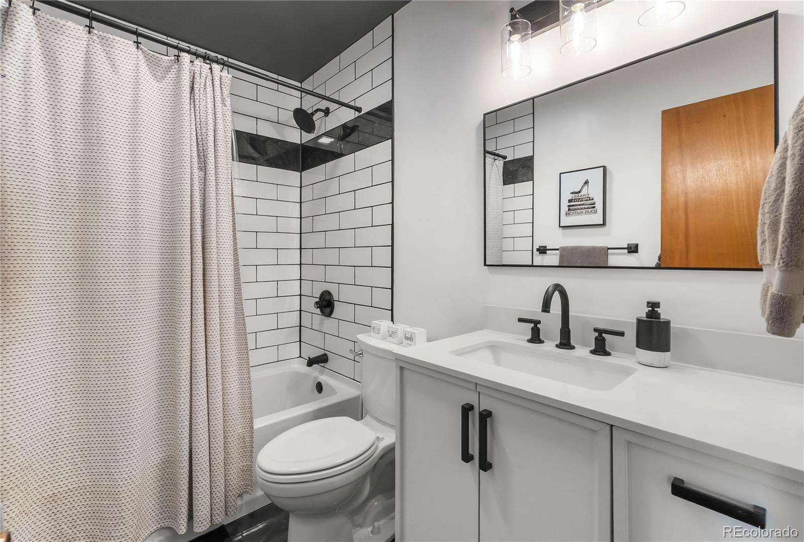 MLS Image #17 for 6295 s humboldt place,centennial, Colorado