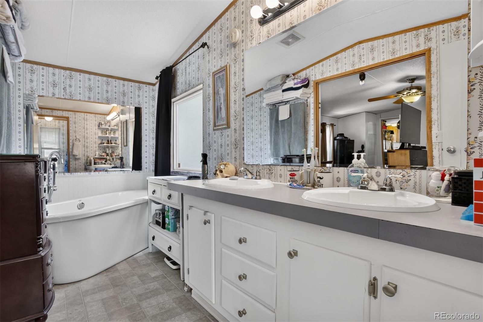 MLS Image #6 for 9048  orleans street,denver, Colorado