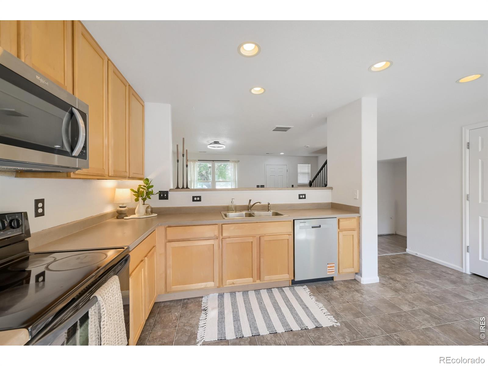 MLS Image #11 for 10591  durango place,longmont, Colorado