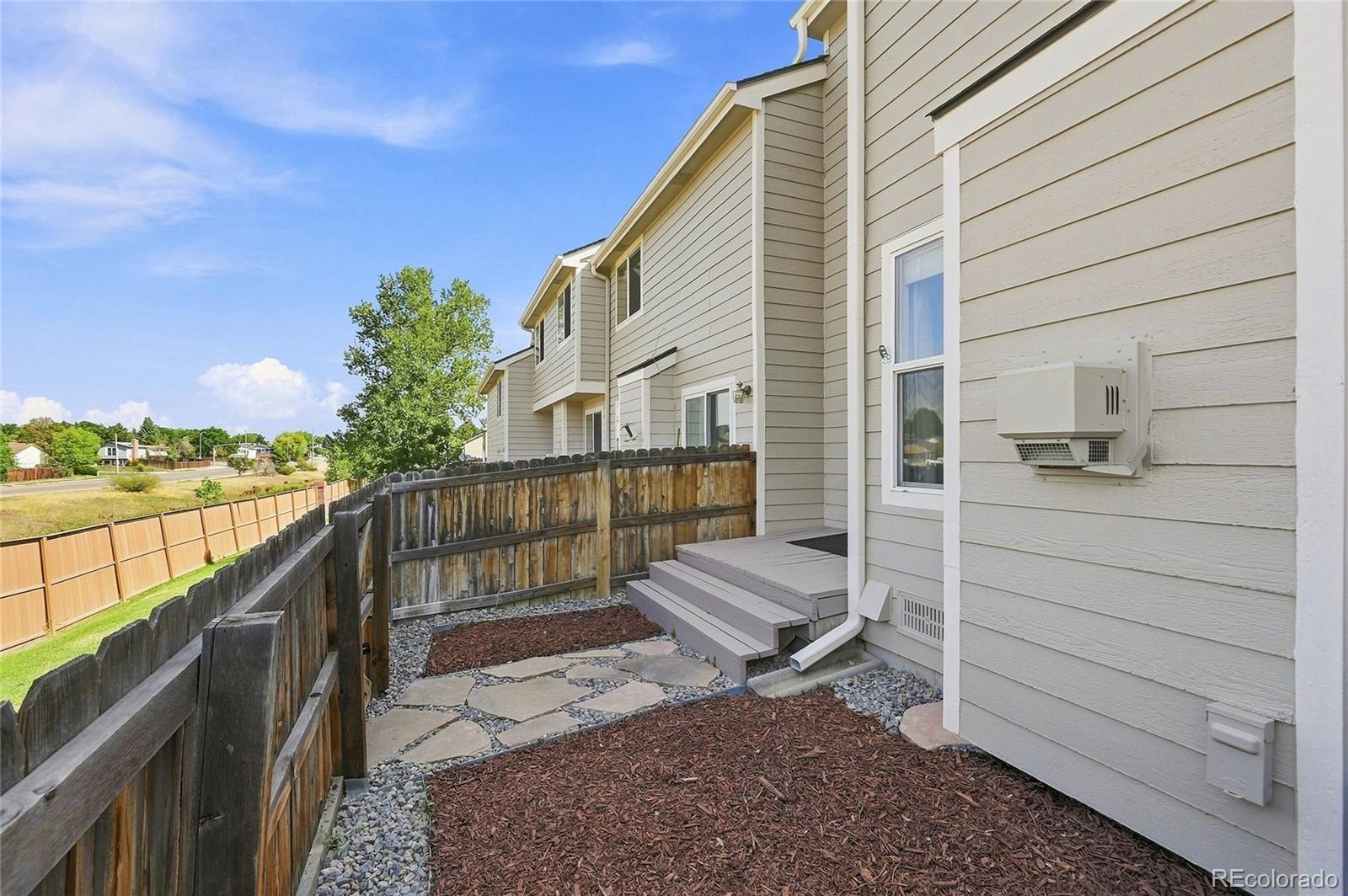 MLS Image #9 for 1179 s waco street d,aurora, Colorado