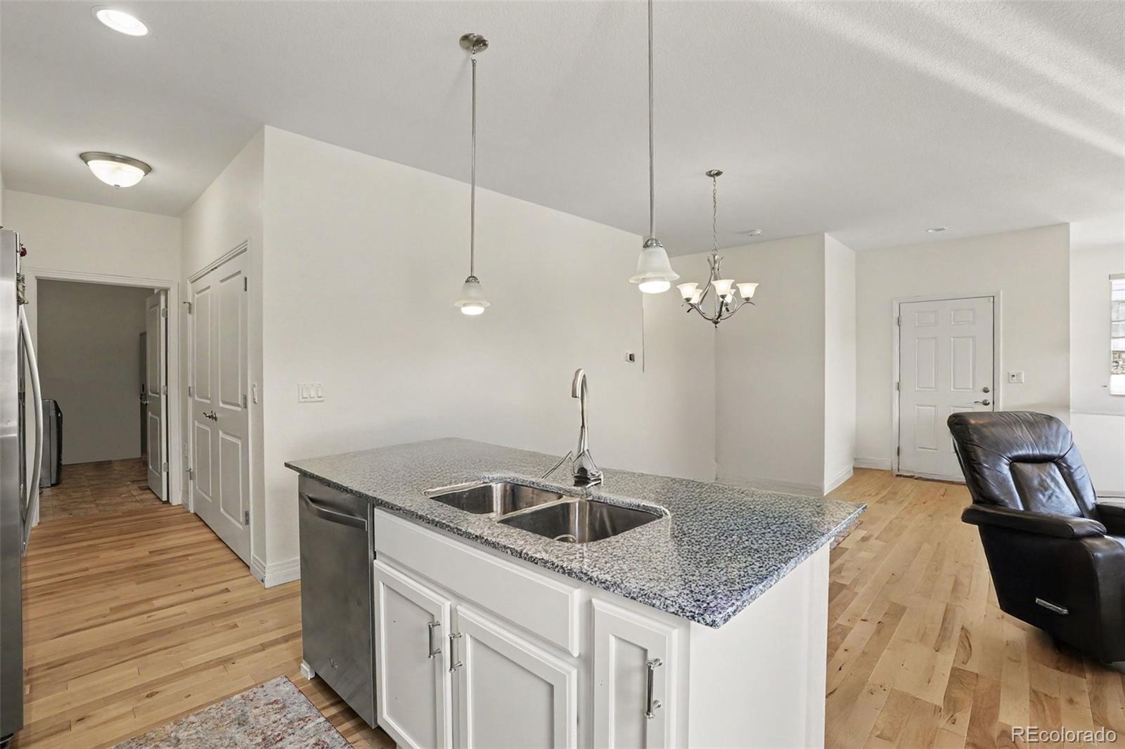 MLS Image #13 for 2008 s flanders way d,aurora, Colorado