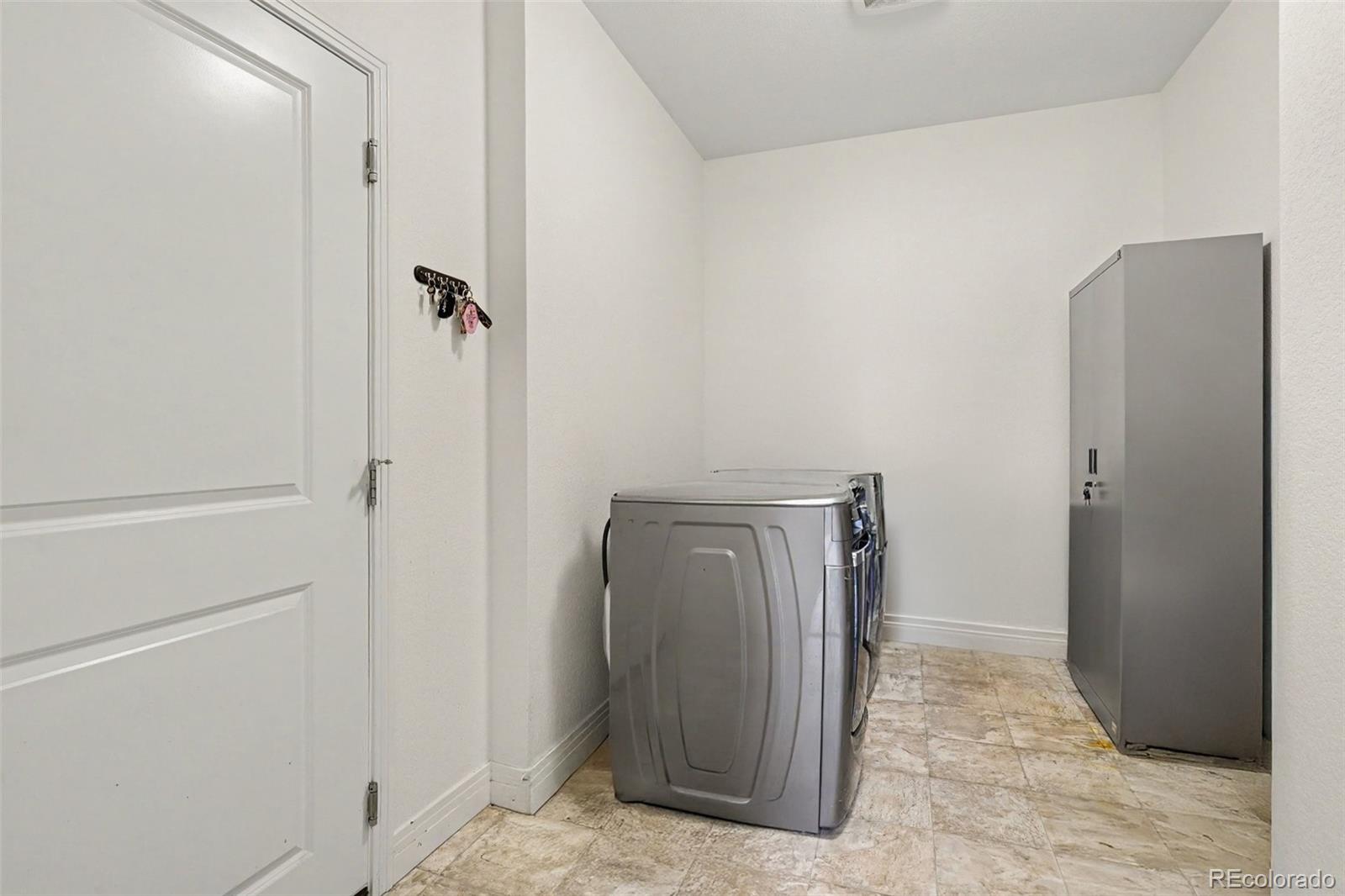 MLS Image #18 for 2008 s flanders way d,aurora, Colorado
