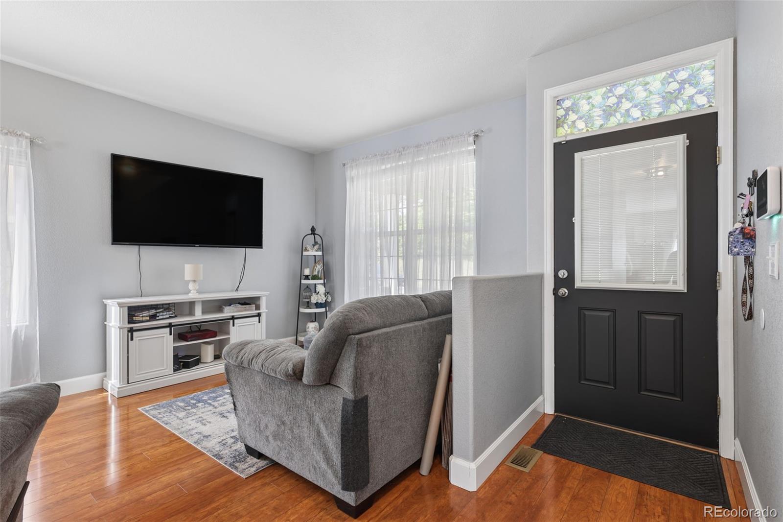 MLS Image #4 for 2028  st james drive,colorado springs, Colorado