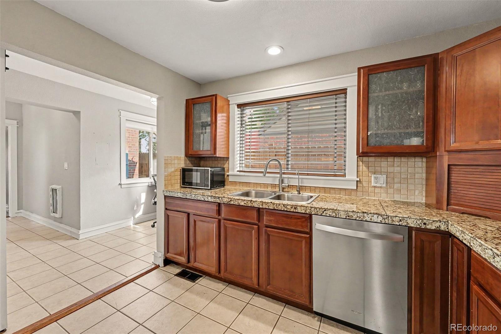 MLS Image #9 for 790  holly street,denver, Colorado