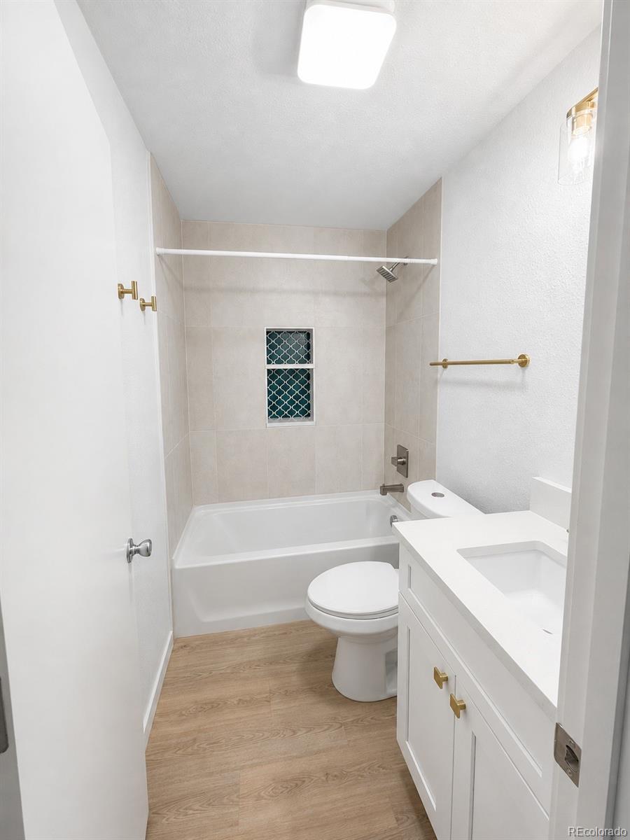 MLS Image #17 for 10702 e exposition avenue,aurora, Colorado