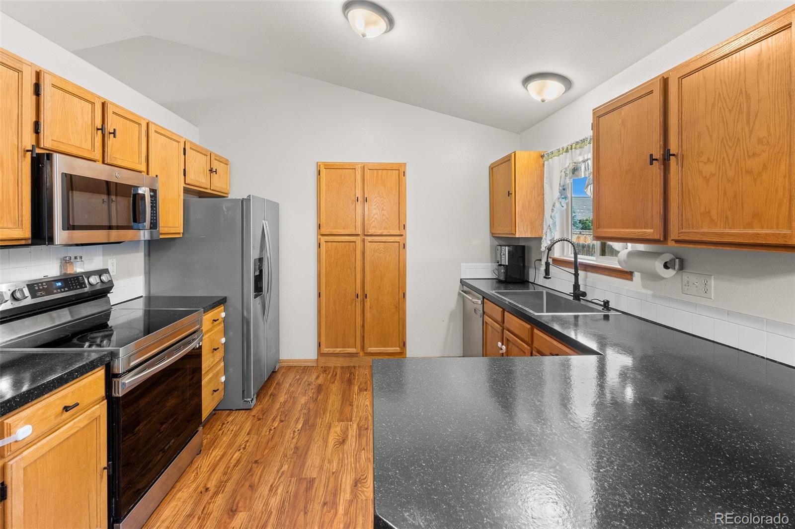 MLS Image #15 for 309  medinah avenue,johnstown, Colorado