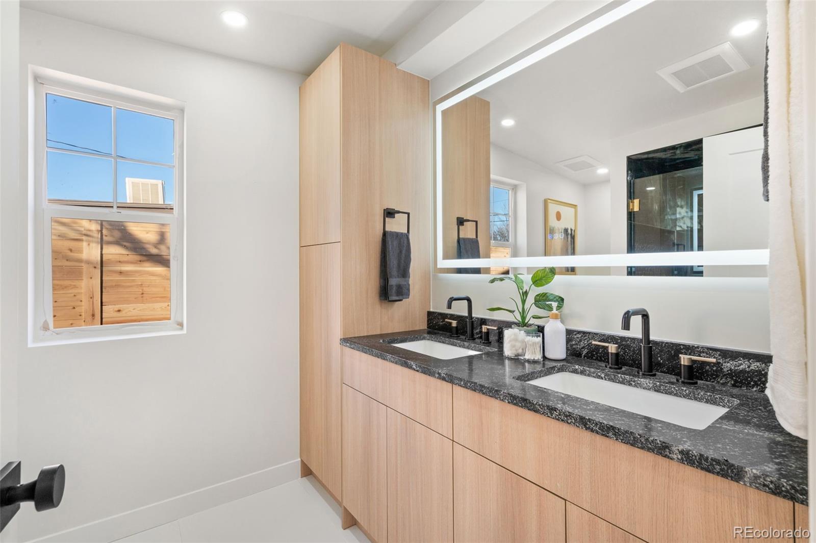 MLS Image #22 for 3021  locust street,denver, Colorado
