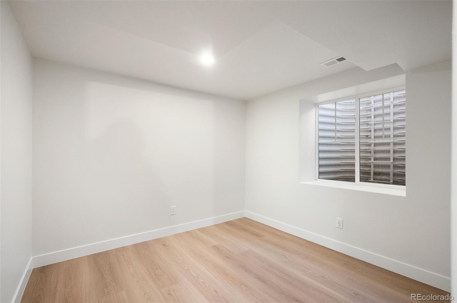 MLS Image #27 for 3021  locust street,denver, Colorado