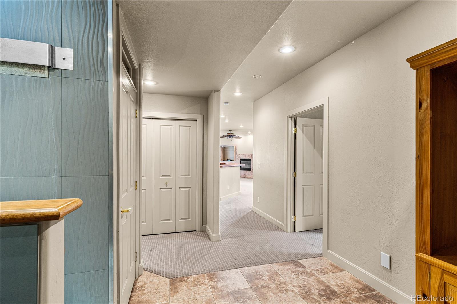 MLS Image #31 for 50  aberdeen bluff,pueblo, Colorado