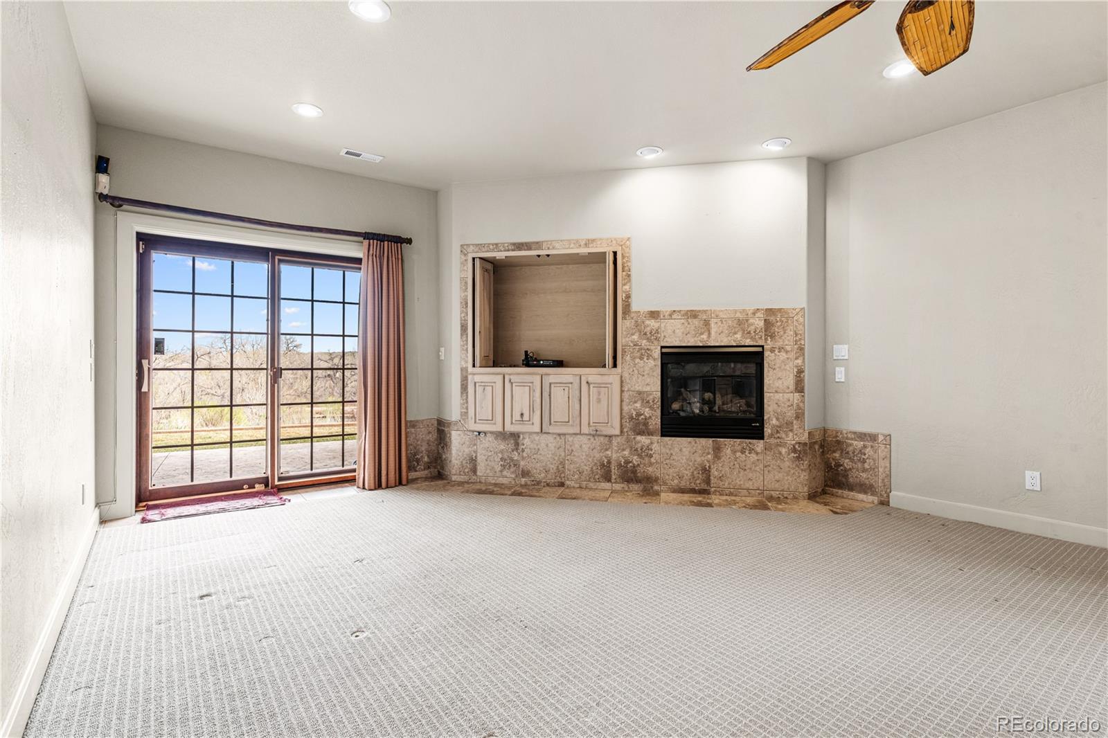 MLS Image #37 for 50  aberdeen bluff,pueblo, Colorado