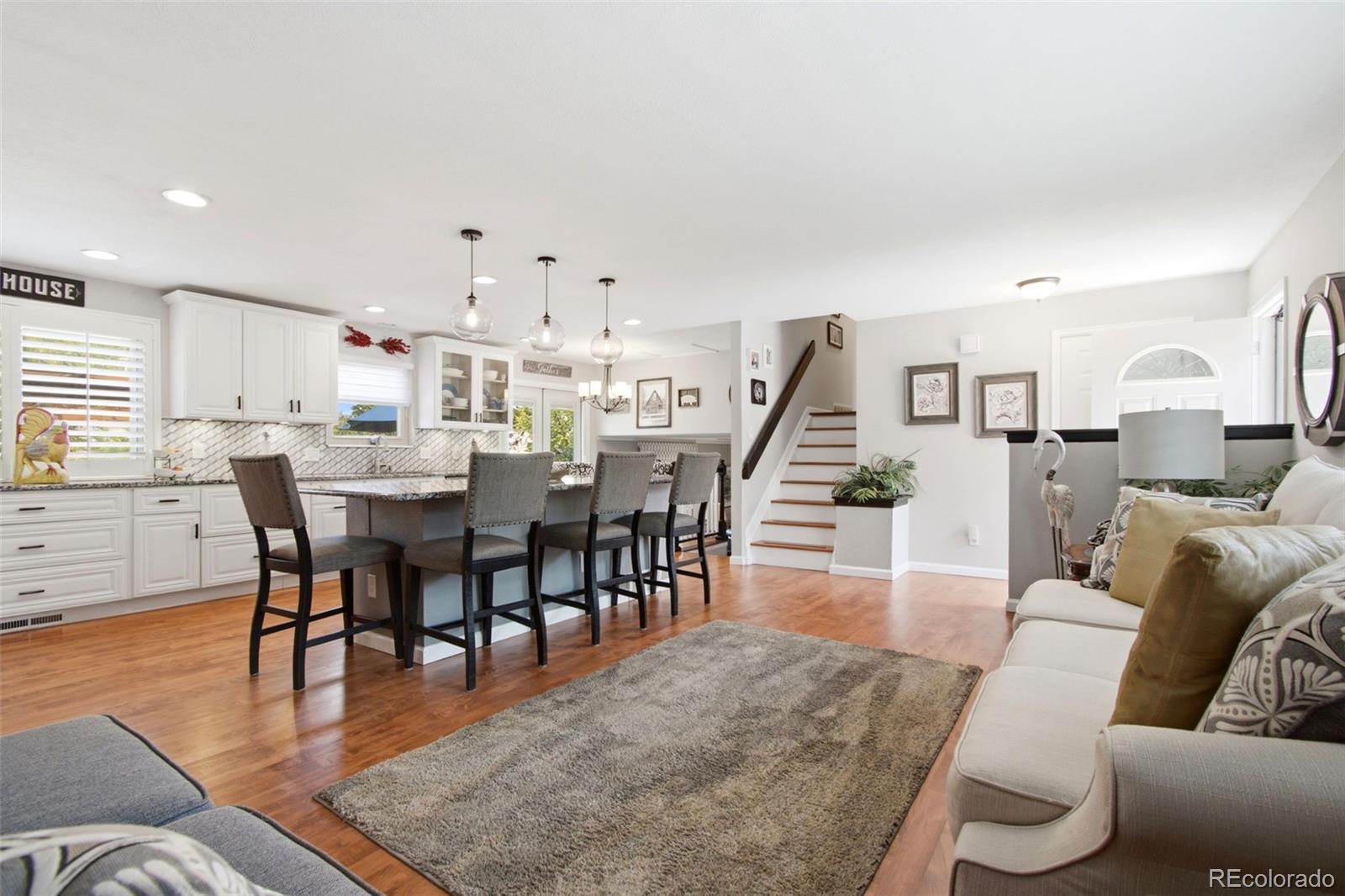 MLS Image #3 for 1514 s fraser way,aurora, Colorado