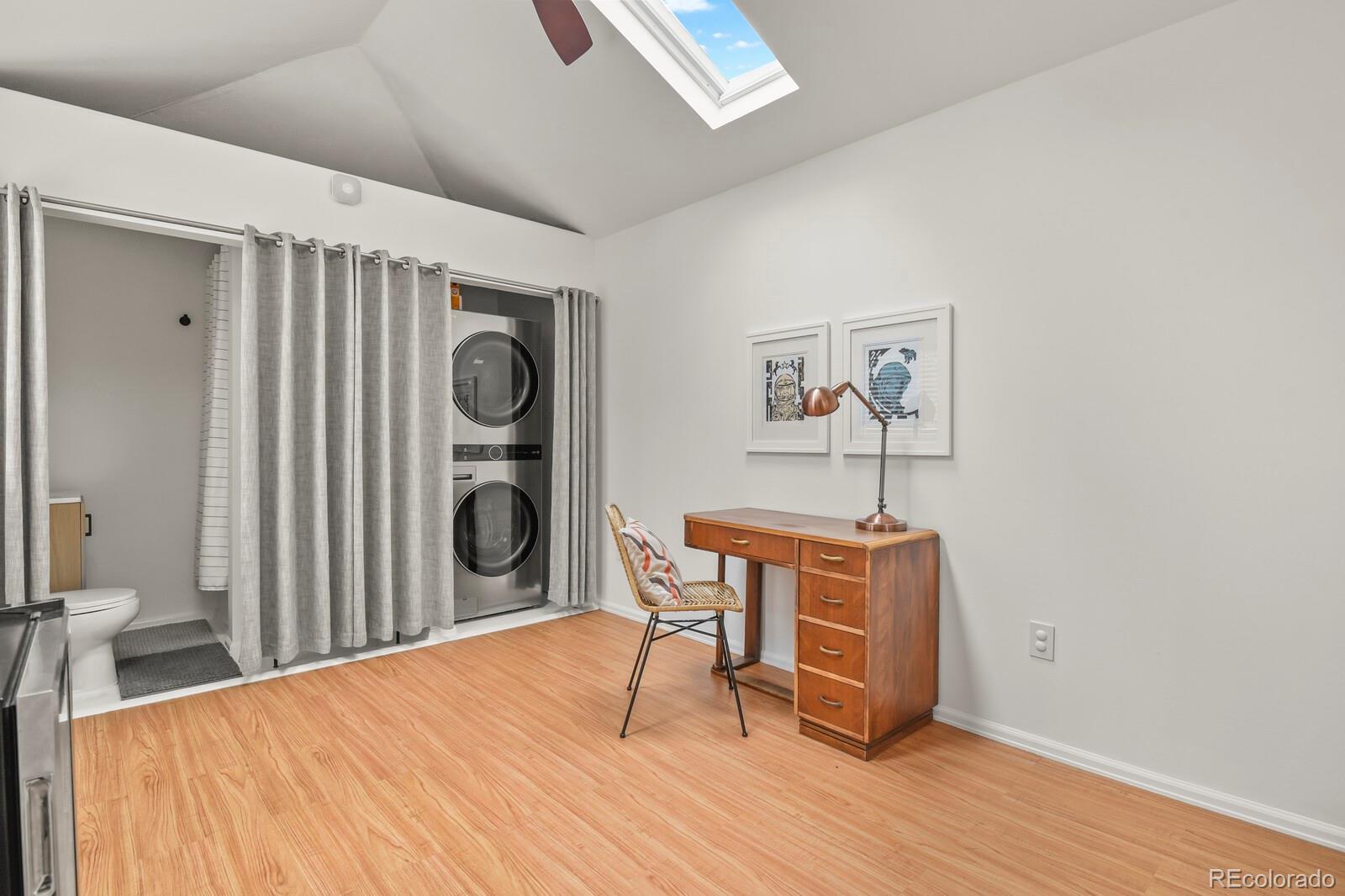 MLS Image #13 for 1540  niagara street,denver, Colorado