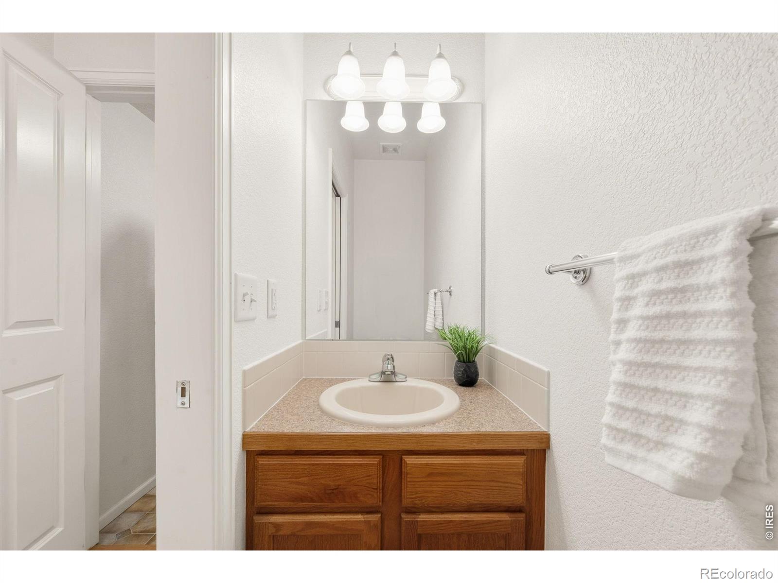 MLS Image #18 for 2908  sanford circle,loveland, Colorado