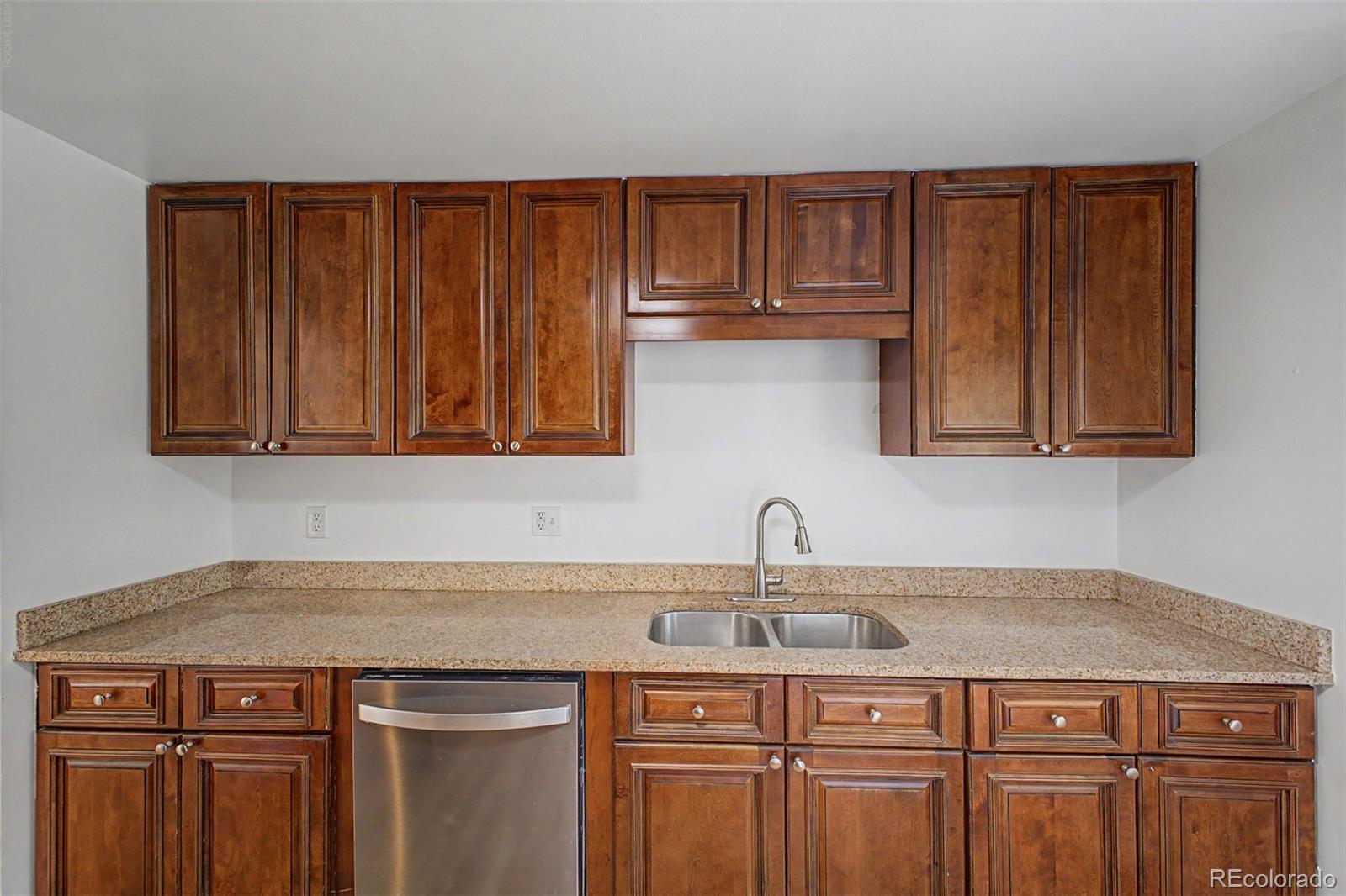 MLS Image #10 for 3039  victor street,aurora, Colorado