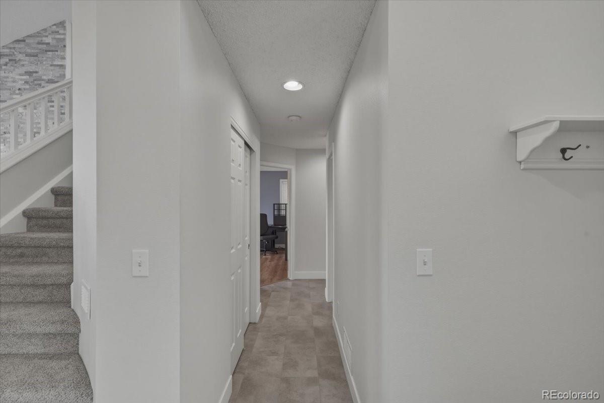 MLS Image #8 for 19333 e prentice place,centennial, Colorado
