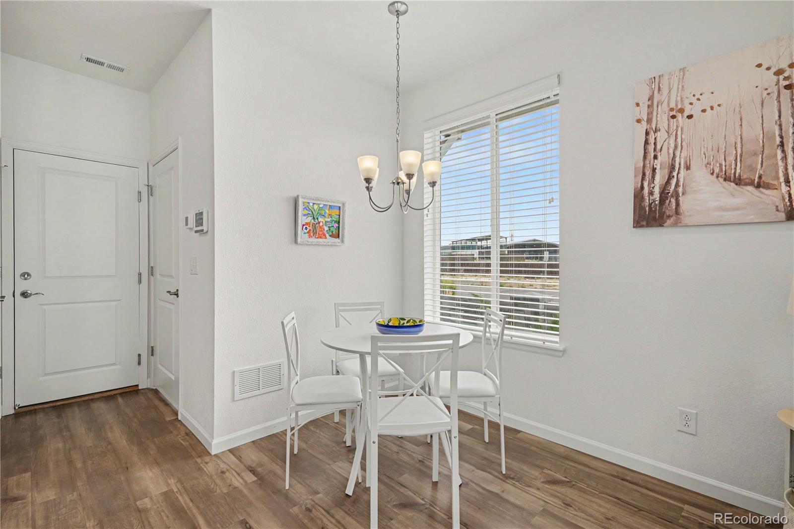 MLS Image #6 for 1862 s poplar court,denver, Colorado