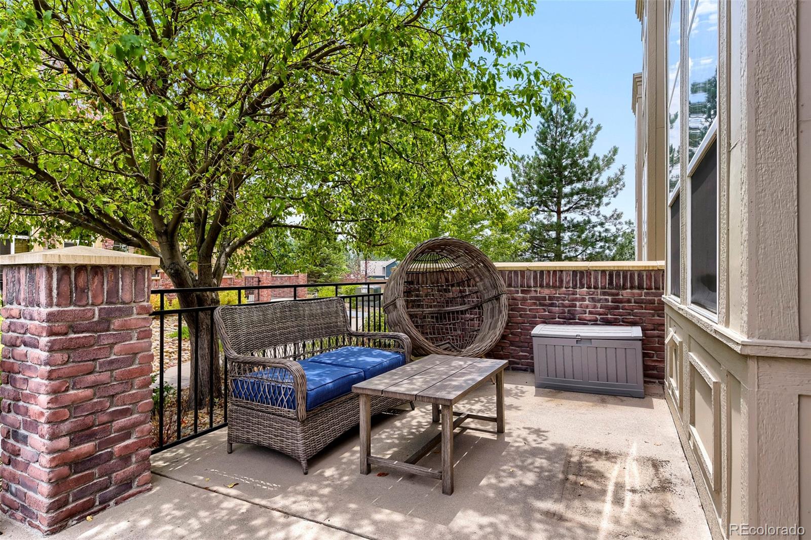 MLS Image #2 for 932  rockhurst drive,littleton, Colorado