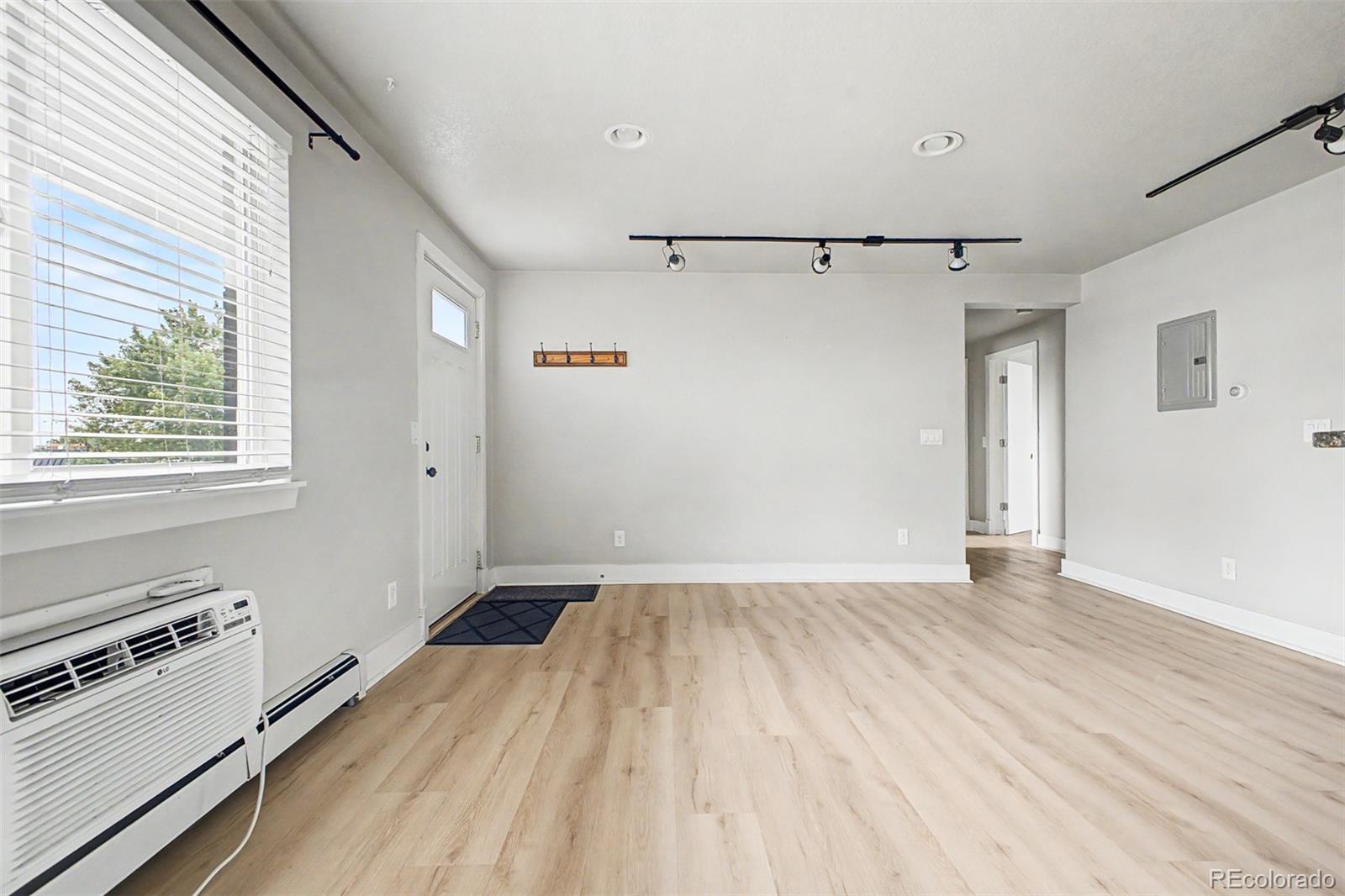MLS Image #16 for 120 s pennsylvania street,denver, Colorado