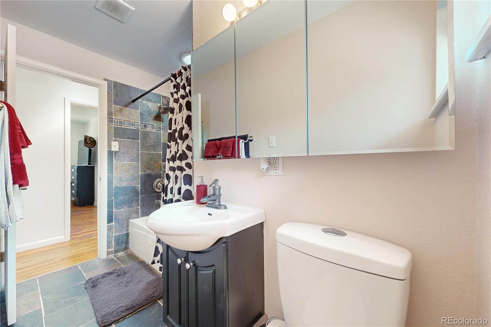 MLS Image #16 for 1320  27th street,greeley, Colorado