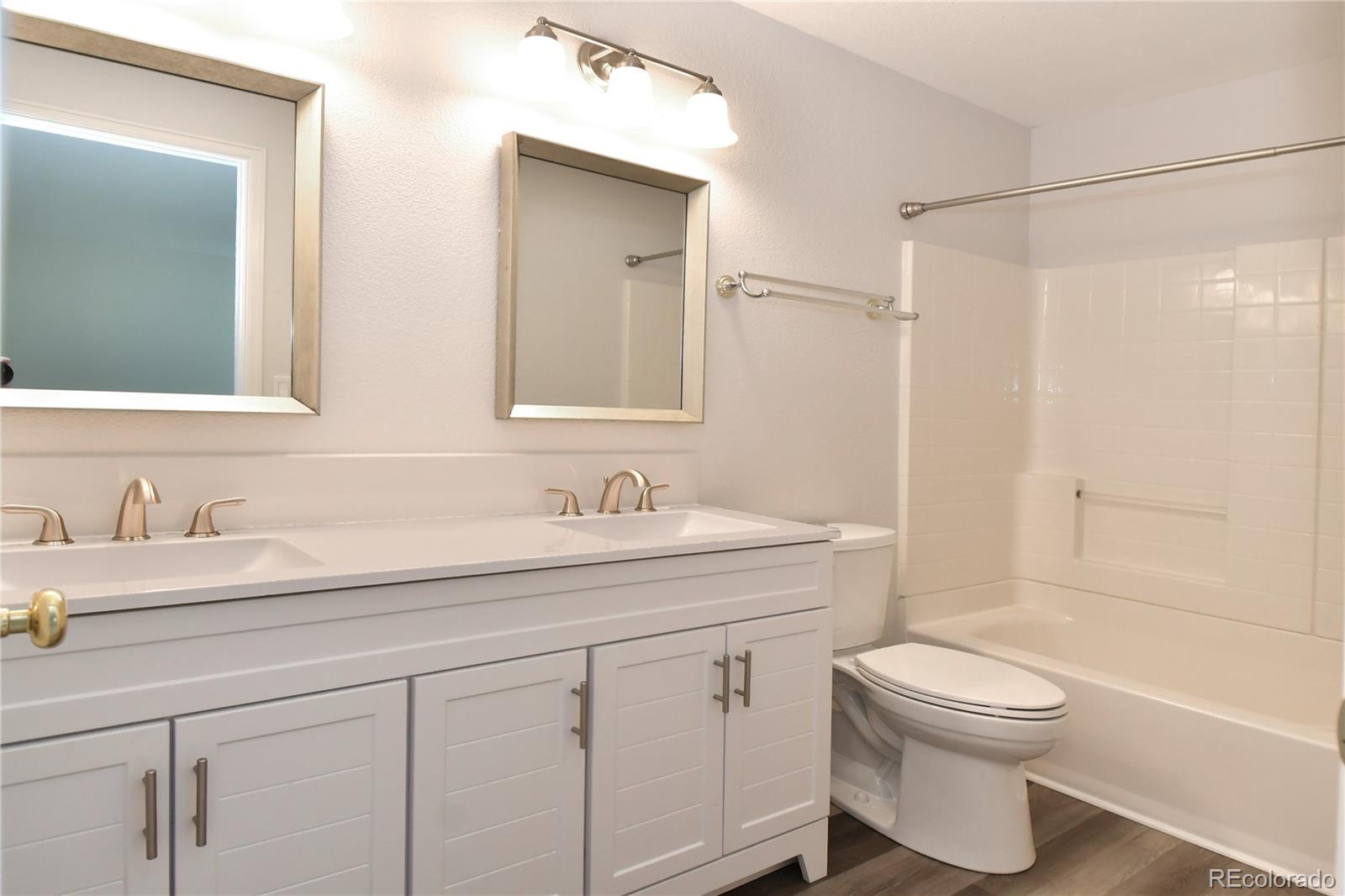 MLS Image #20 for 16359 e phillips drive,englewood, Colorado