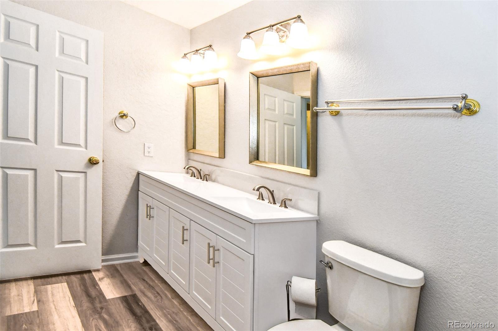 MLS Image #21 for 16359 e phillips drive,englewood, Colorado