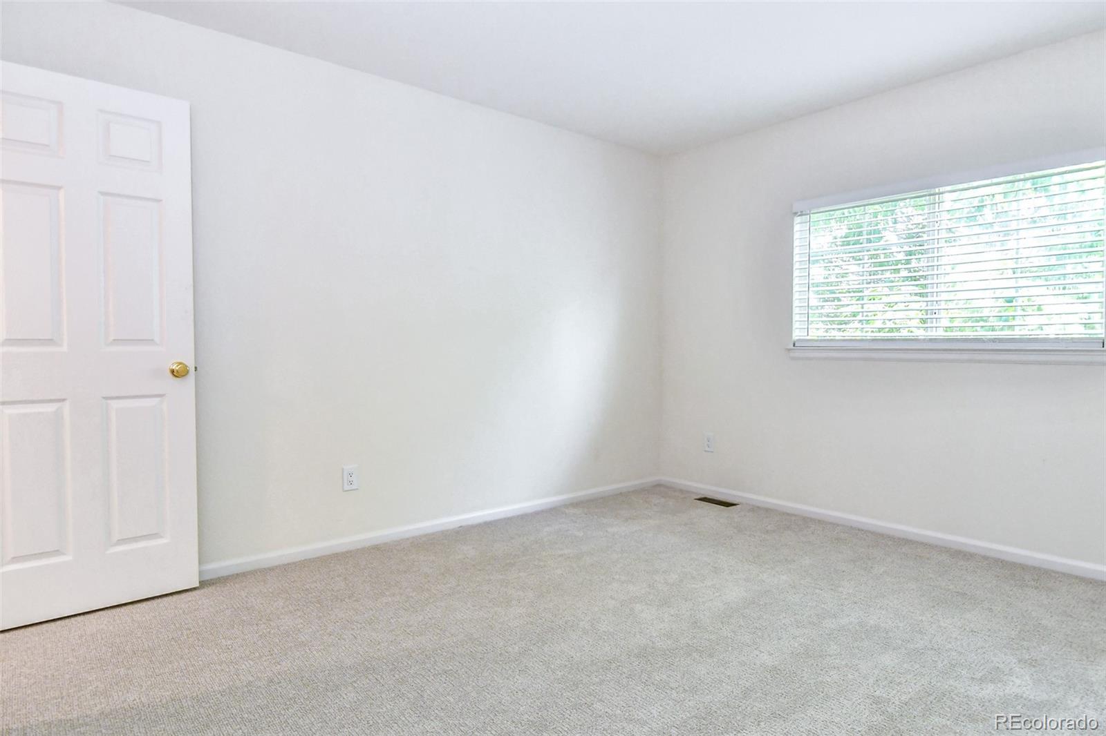 MLS Image #23 for 16359 e phillips drive,englewood, Colorado