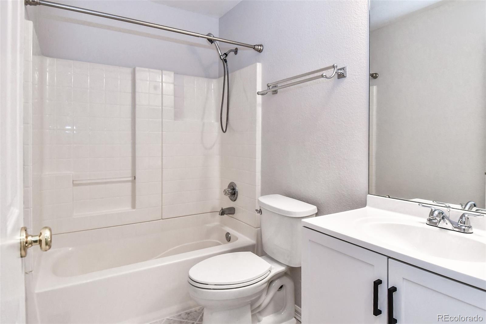 MLS Image #25 for 16359 e phillips drive,englewood, Colorado