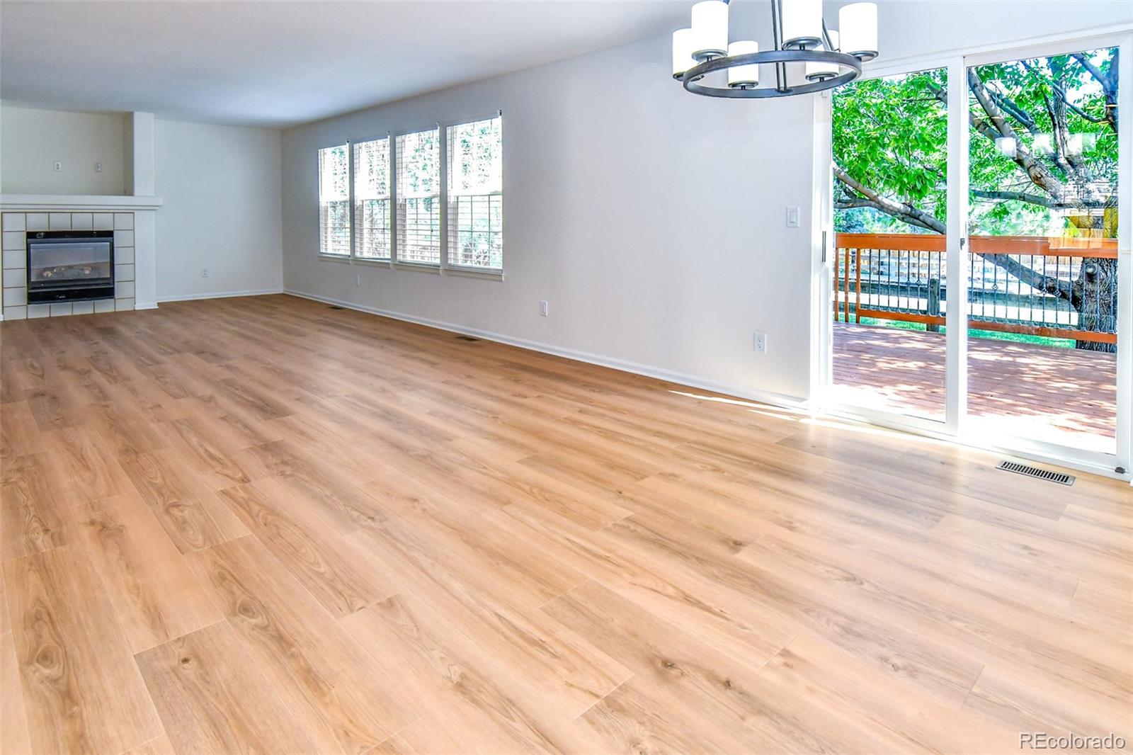 MLS Image #7 for 16359 e phillips drive,englewood, Colorado