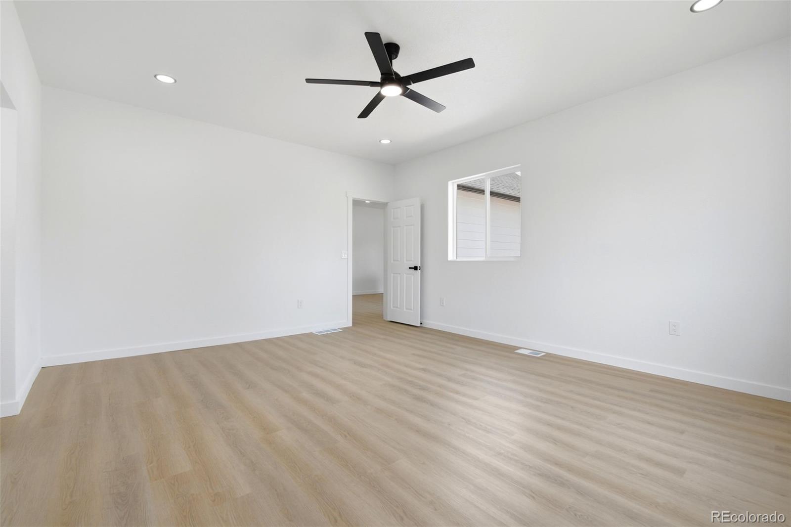 MLS Image #18 for 335  strong street,brighton, Colorado