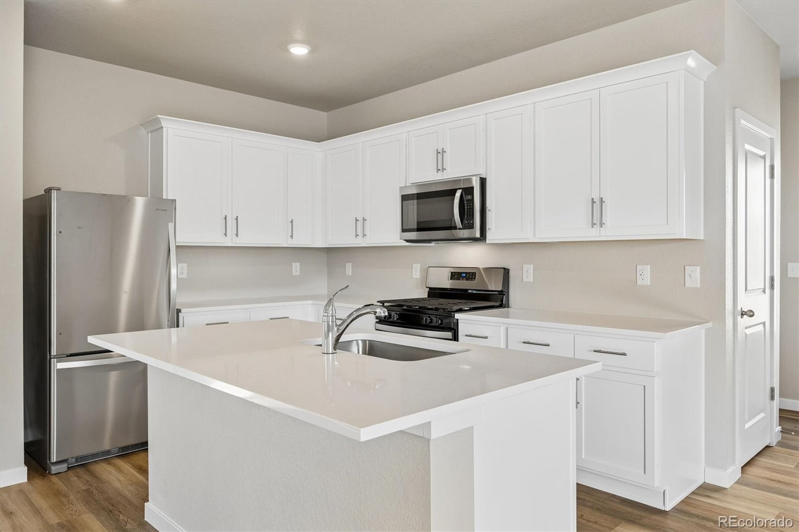 MLS Image #10 for 186  equine road,berthoud, Colorado