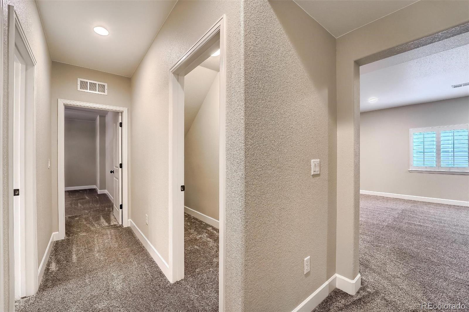 MLS Image #33 for 12608  eagle river road,firestone, Colorado
