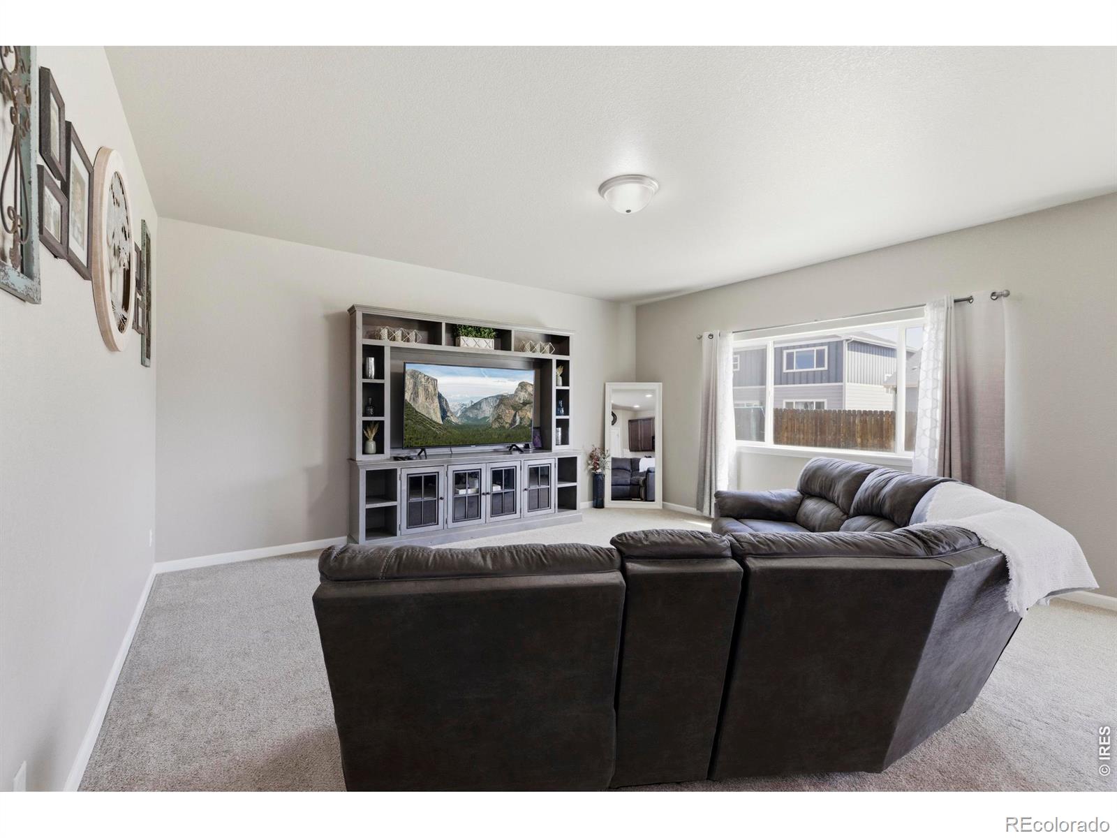 MLS Image #5 for 928 s depot drive,milliken, Colorado