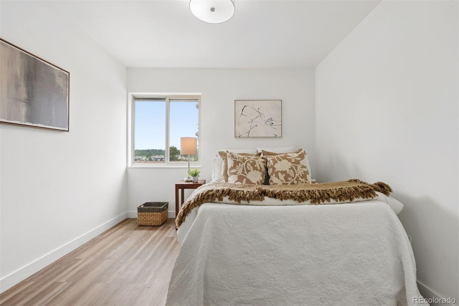 MLS Image #11 for 3633 s sheridan boulevard,denver, Colorado