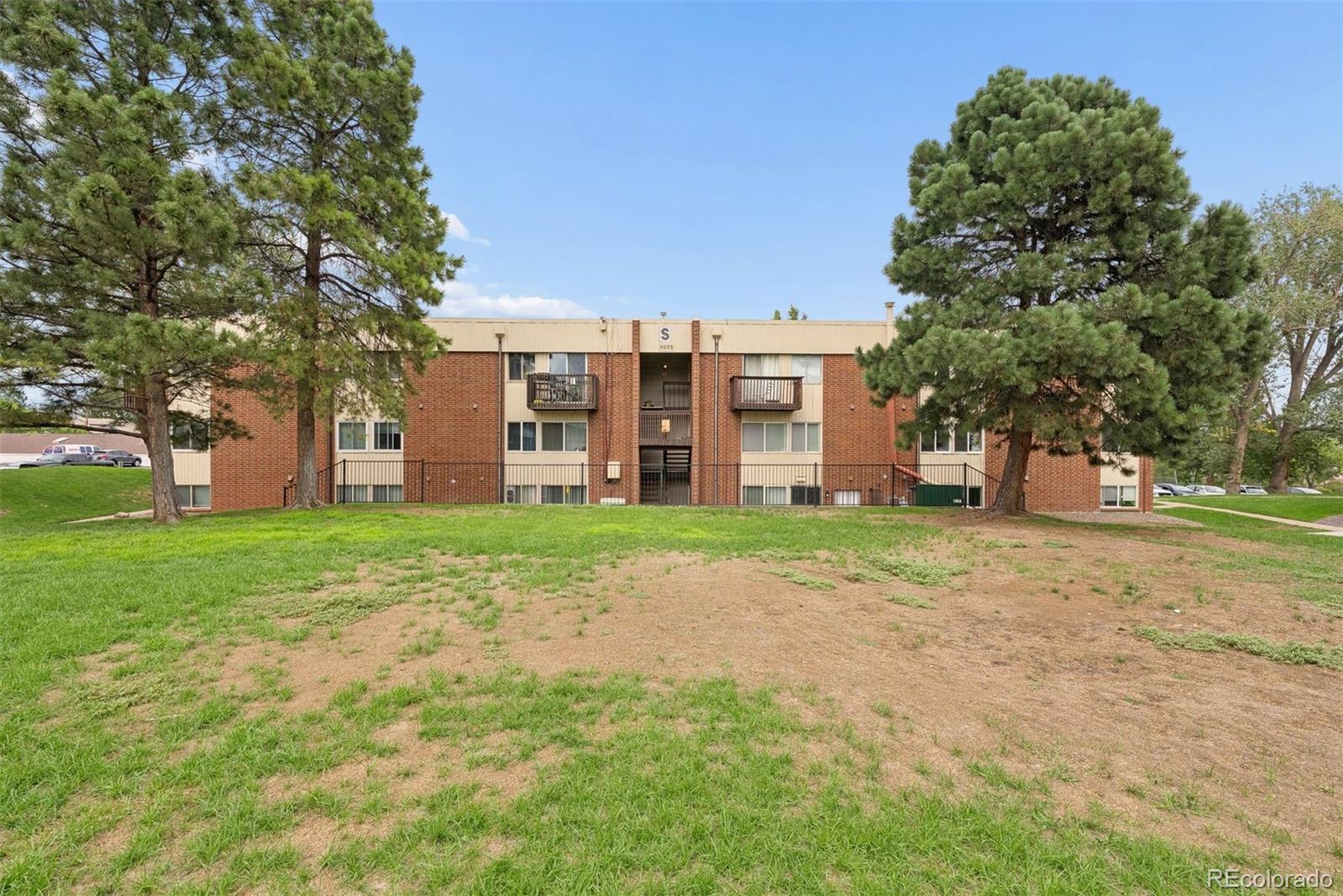MLS Image #16 for 3633 s sheridan boulevard,denver, Colorado