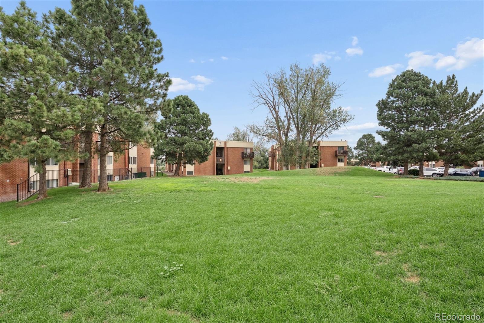 MLS Image #19 for 3633 s sheridan boulevard,denver, Colorado