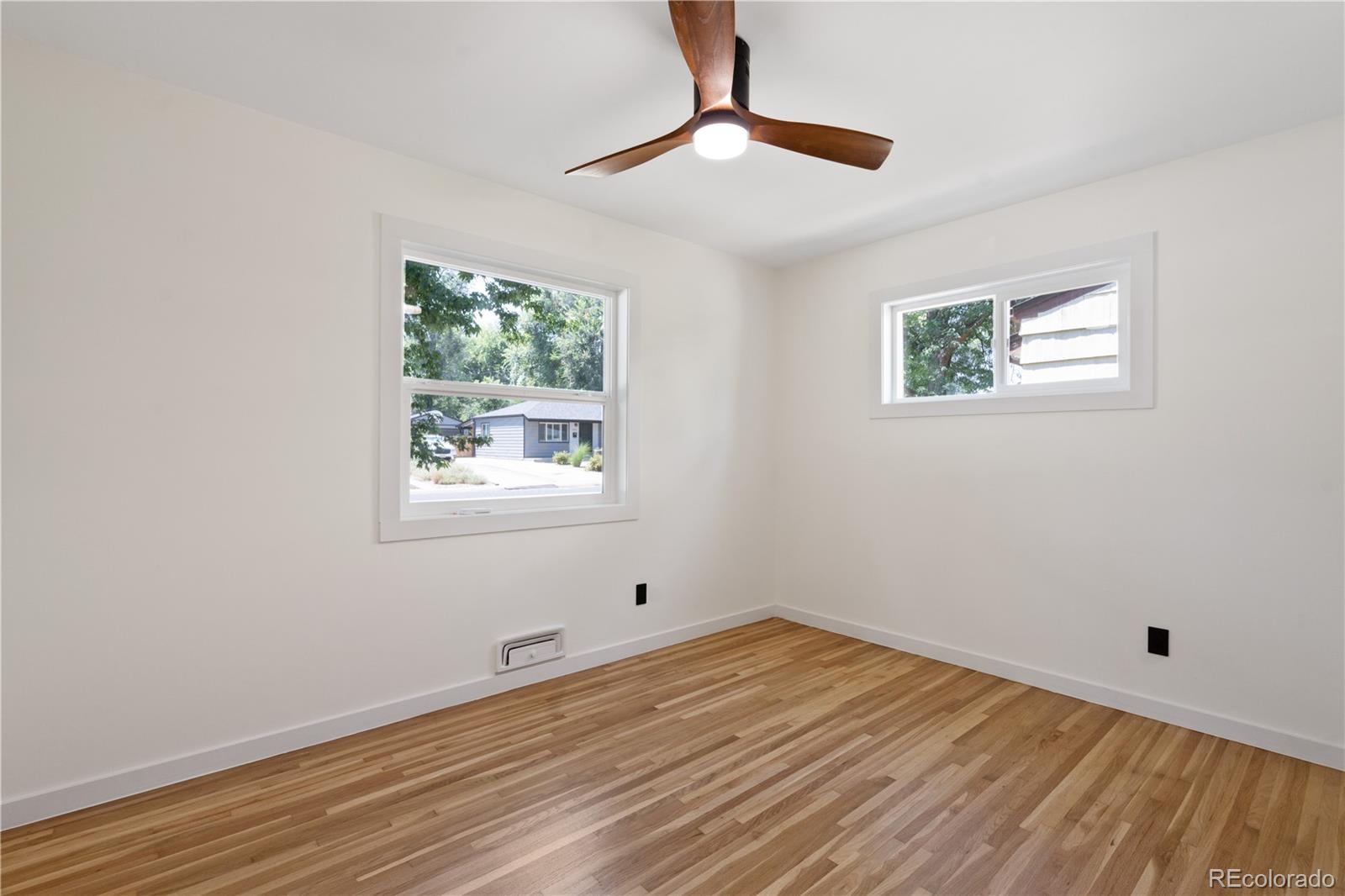 MLS Image #16 for 5655 e minnesota drive,denver, Colorado