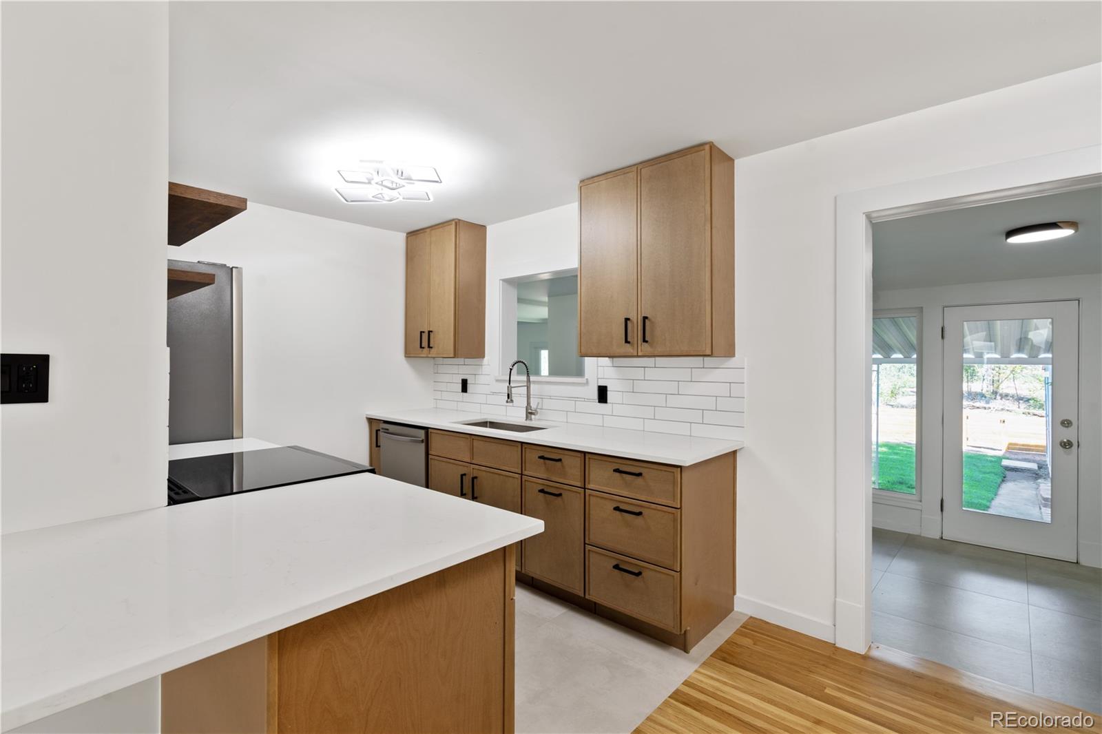 MLS Image #5 for 5655 e minnesota drive,denver, Colorado