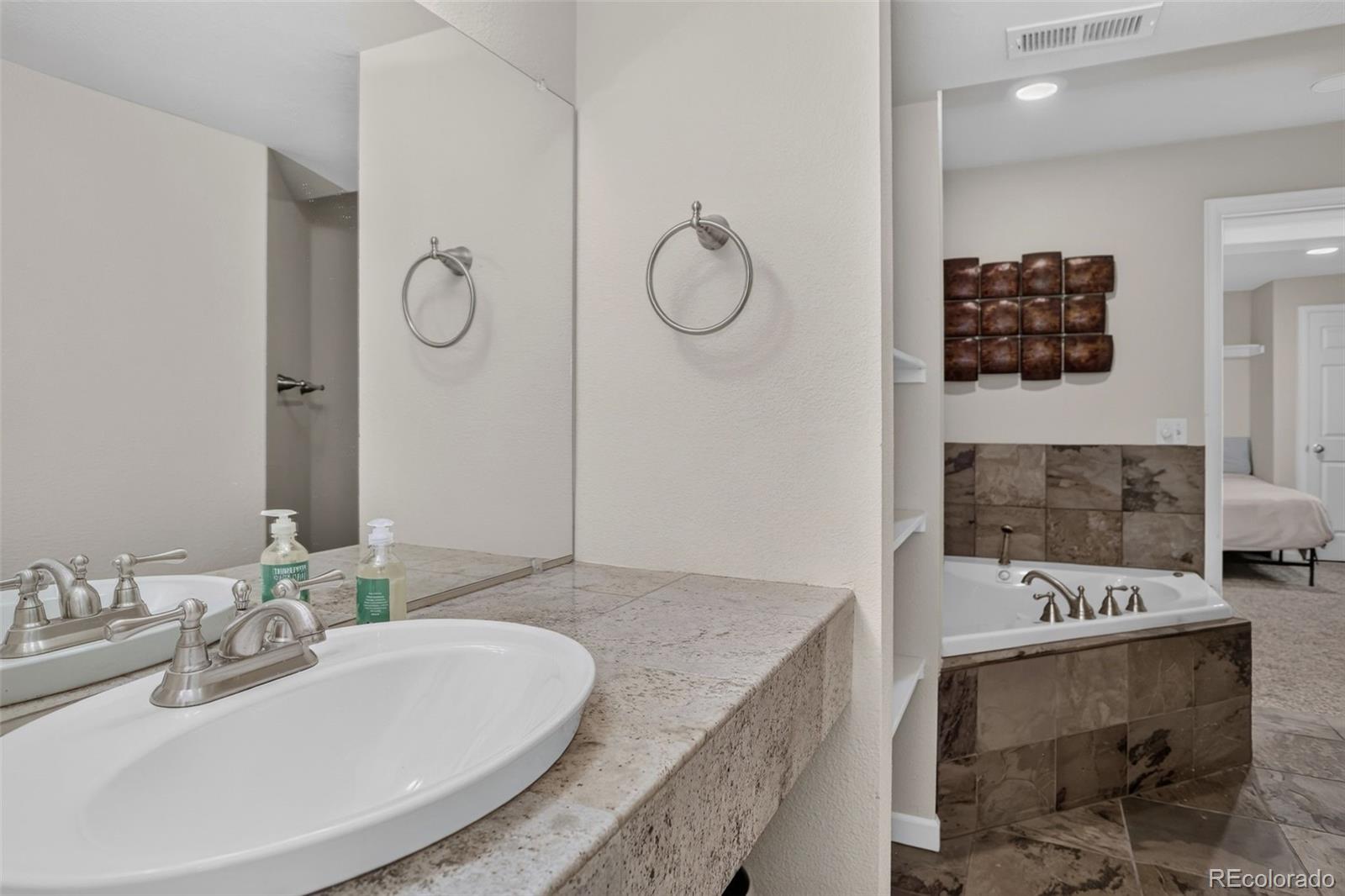 MLS Image #26 for 162 s quince street,denver, Colorado