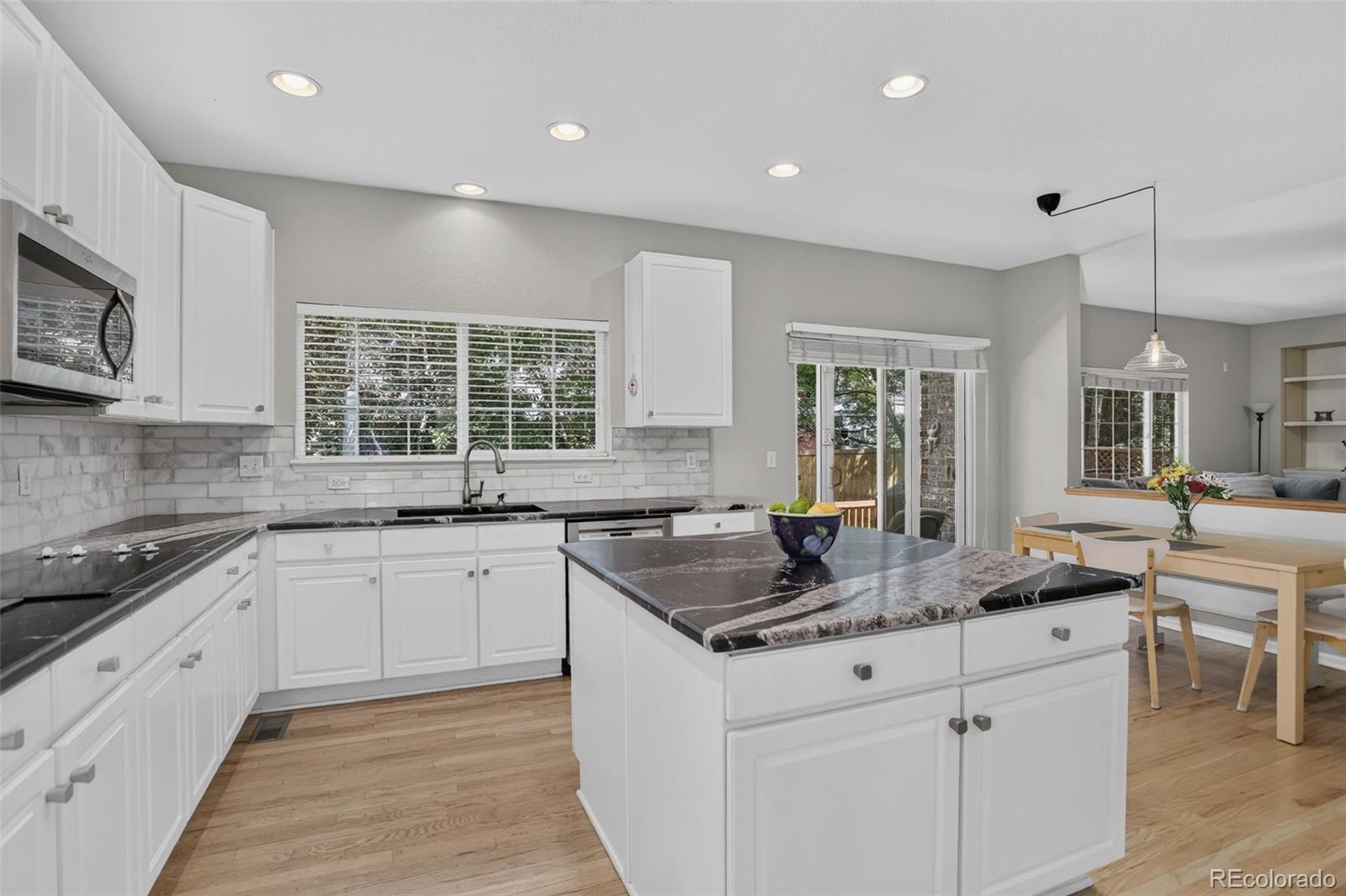 MLS Image #6 for 162 s quince street,denver, Colorado
