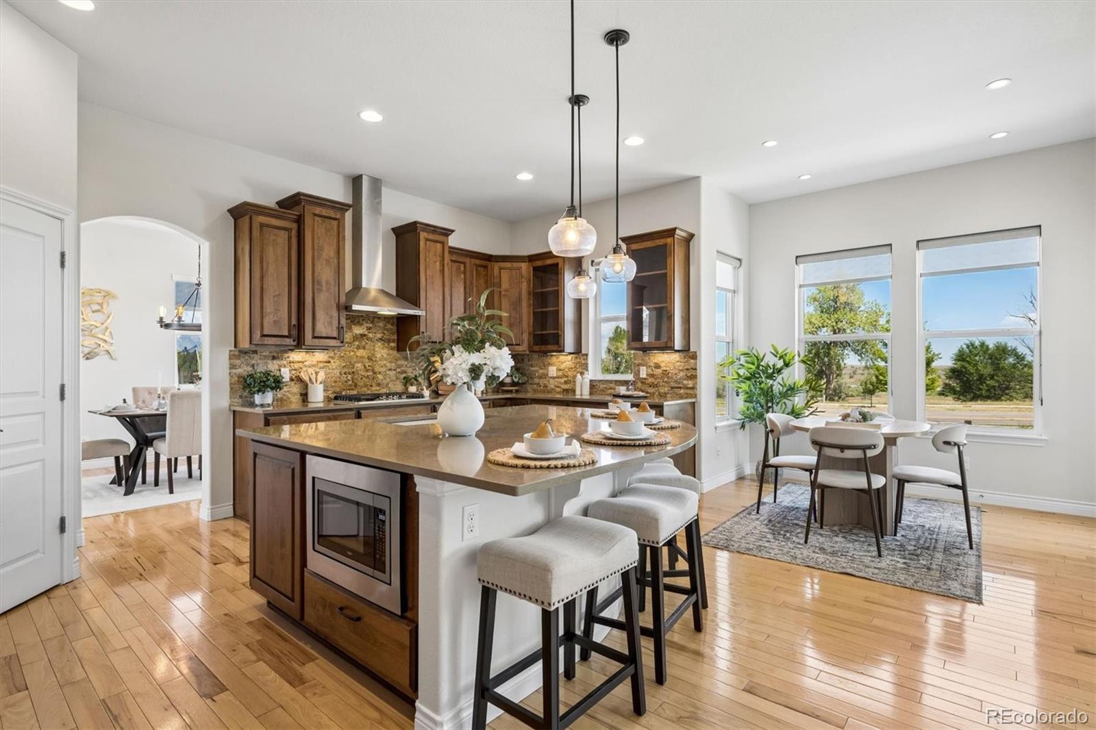 MLS Image #9 for 13439 w 87th drive,arvada, Colorado