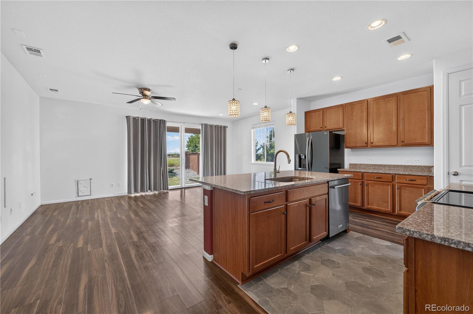 MLS Image #10 for 25644 e byers drive,aurora, Colorado